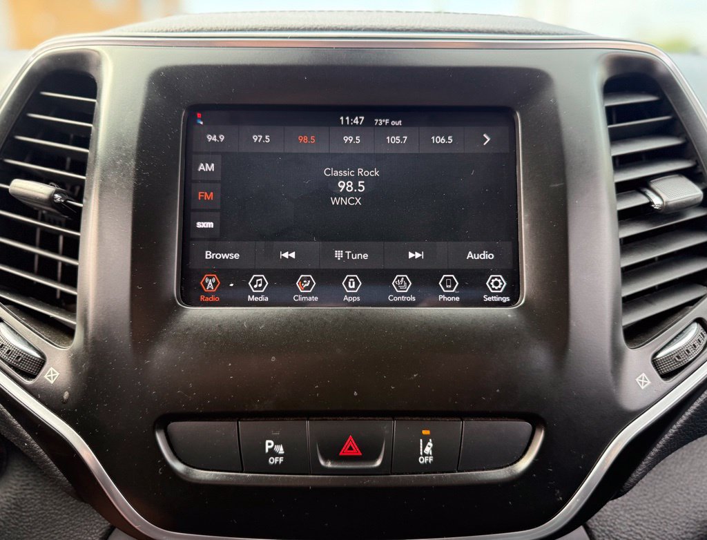 Used 2020 Jeep Cherokee Latitude Lux w/ Quick Order Package 2YH Lux AWD/4WD image 33