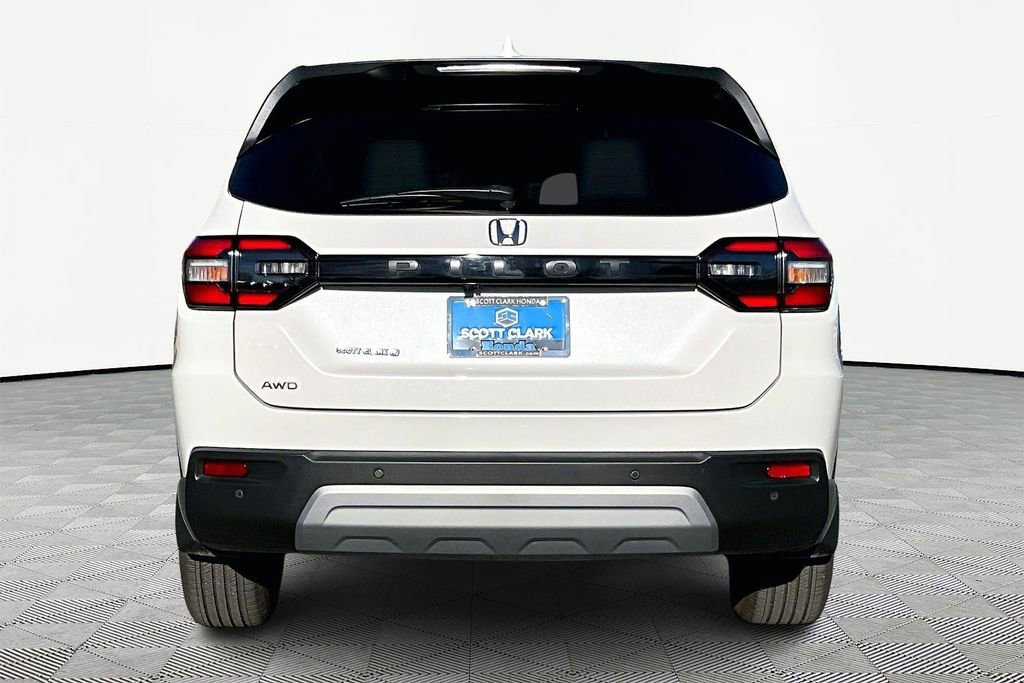 Certified 2025 Honda Pilot EX-L image 6