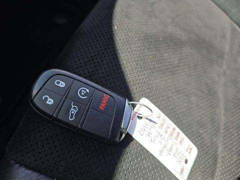 Used 2022 Dodge Durango GT image 9