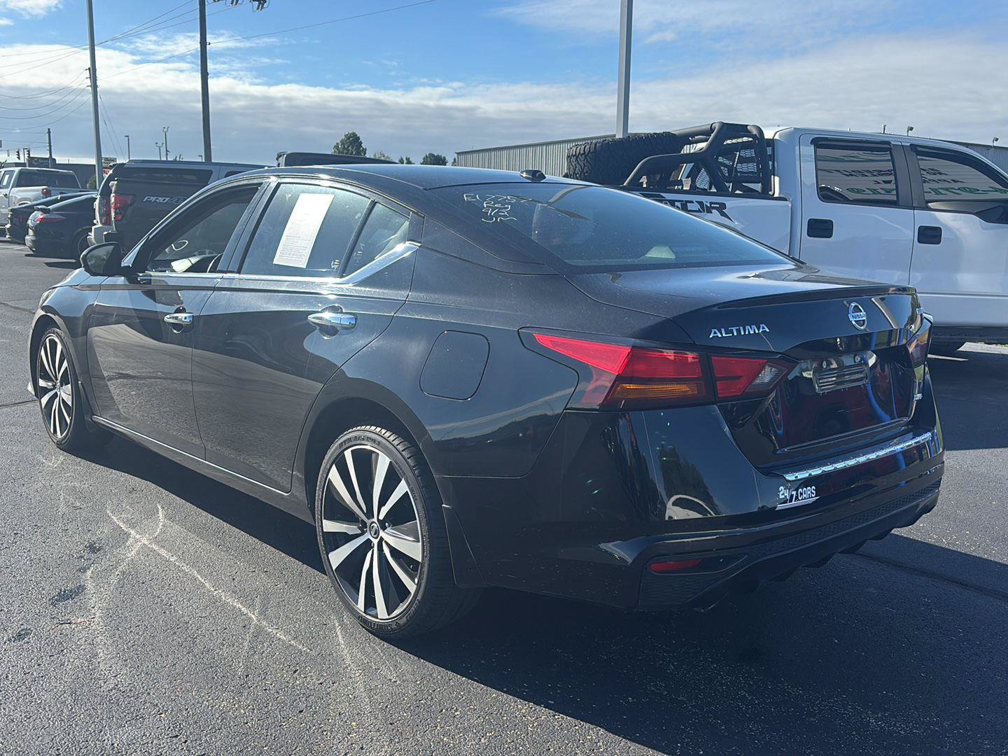 Used 2019 Nissan Altima 2.5 Platinum AWD/4WD image 4