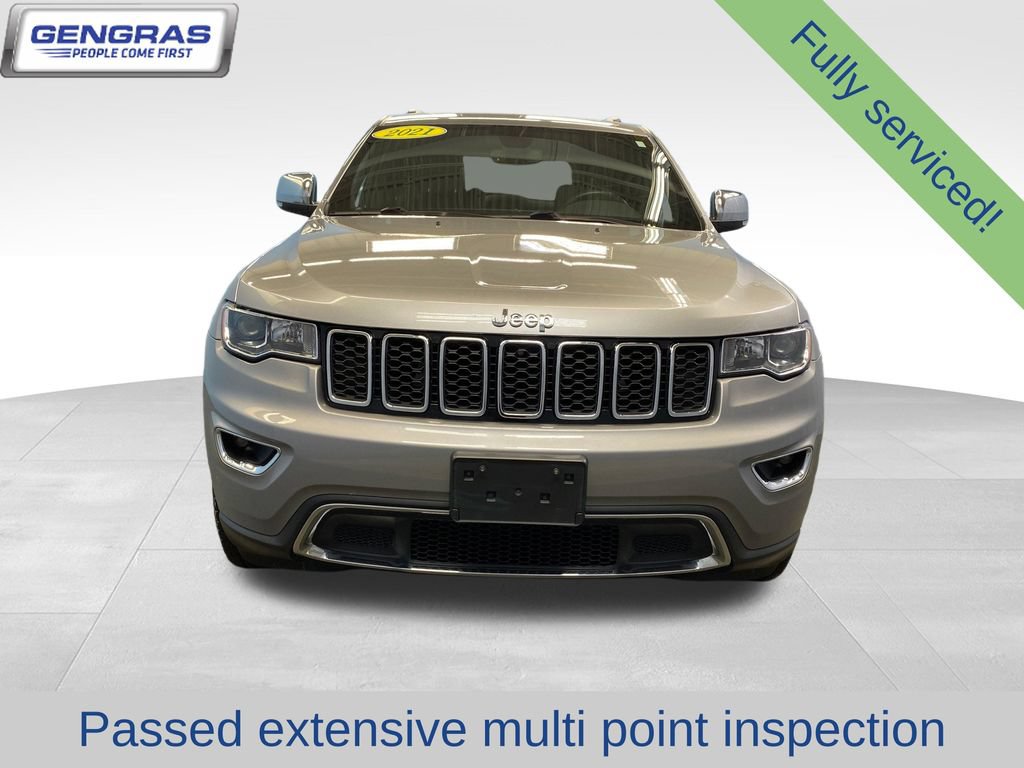 Certified 2021 Jeep Grand Cherokee Limited w/ Trailer Tow Group IV AWD/4WD image 3