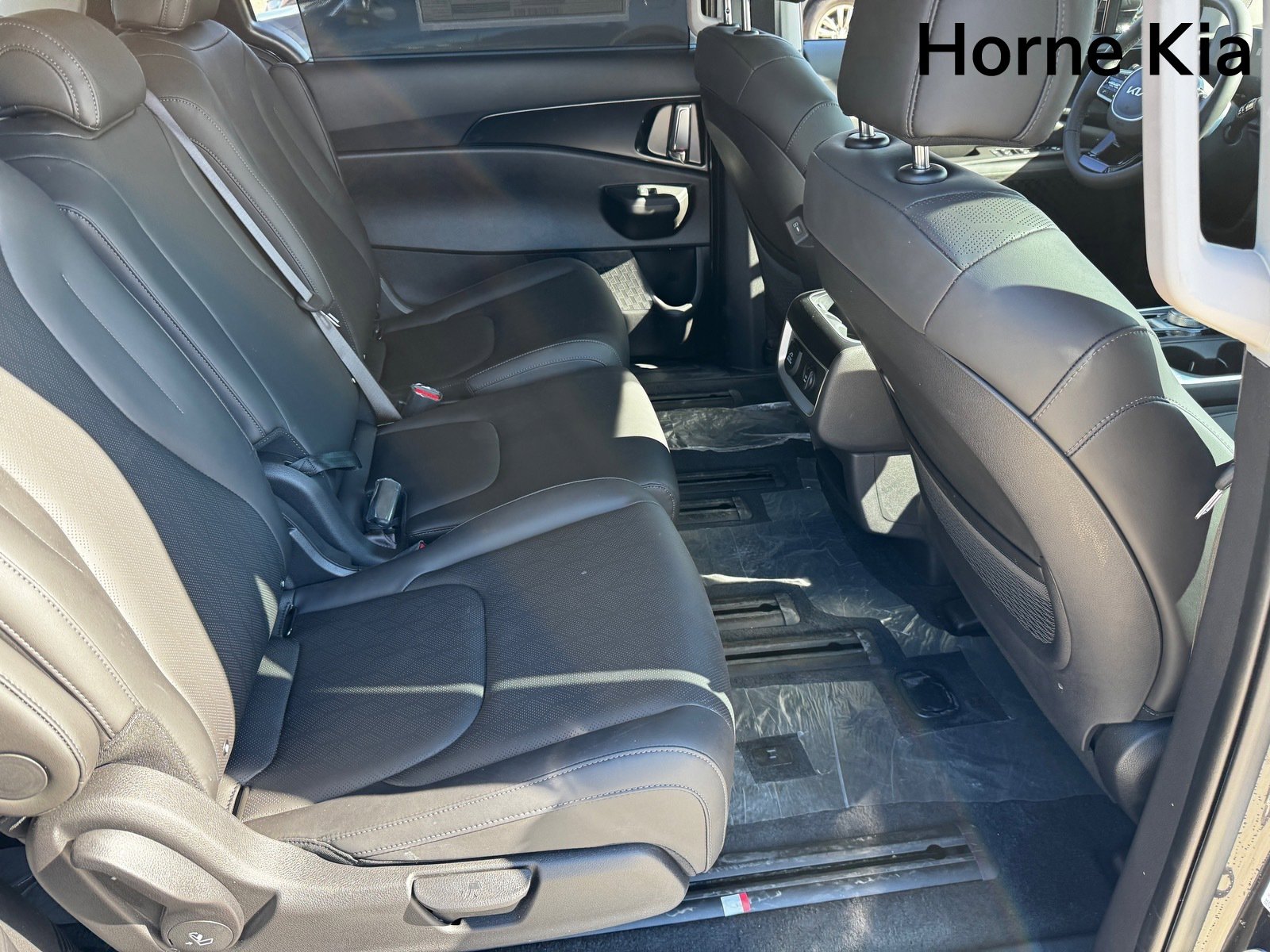 New 2026 Kia Carnival SX w/ SX Dark Edition Package image 20