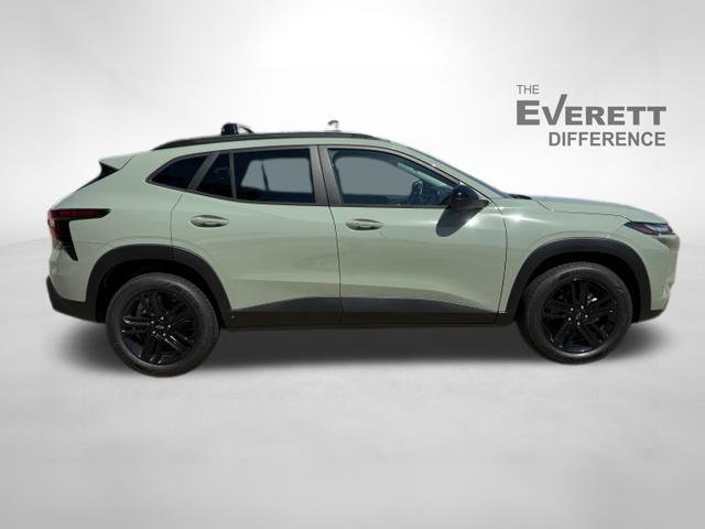 New 2026 Chevrolet Trax ACTIV w/ Sunroof Package FWD image 8