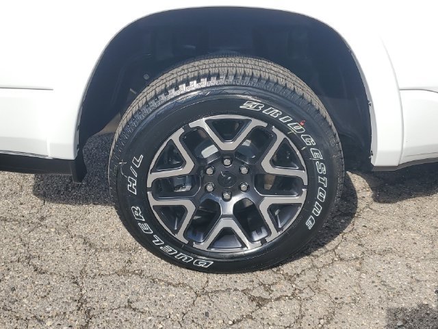 New 2026 RAM 1500 Laramie w/ Sport Appearance Package AWD/4WD image 5