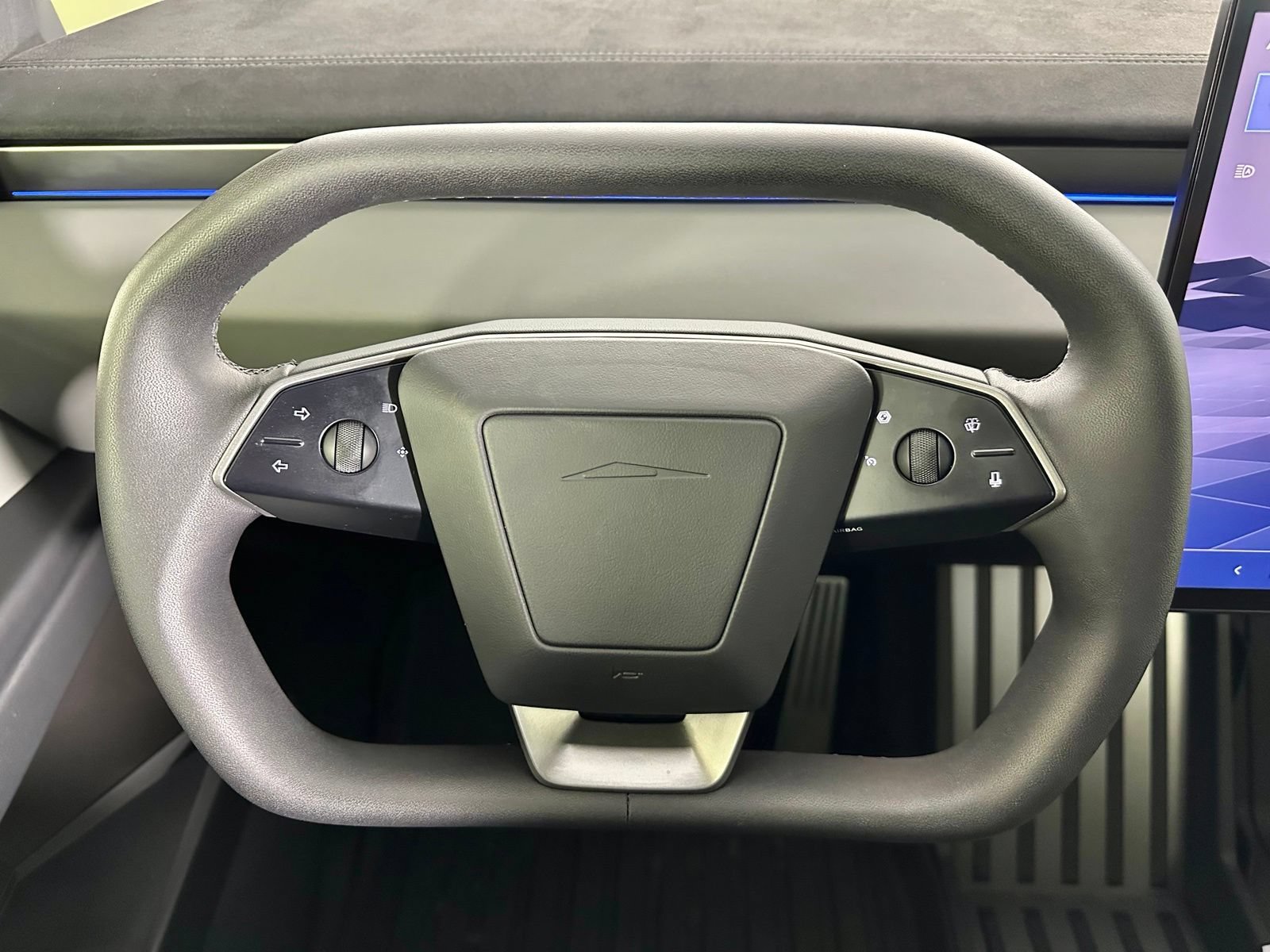 Used 2024 Tesla Cybertruck Cyberbeast AWD/4WD image 14