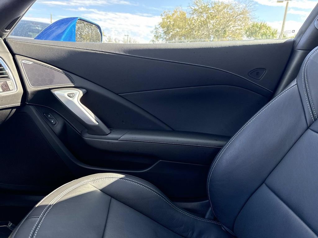 Used 2016 Chevrolet Corvette Z06 w/ 2LZ Preferred Equipment Group image 24