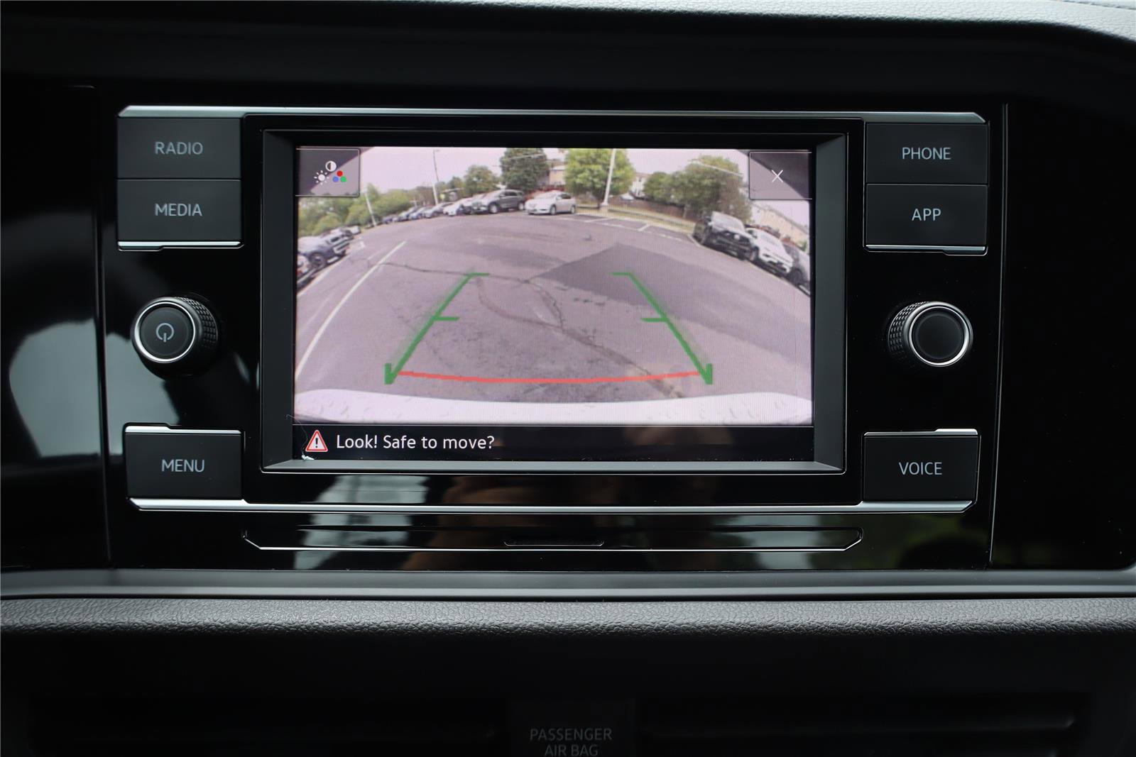 Certified 2024 Volkswagen Jetta Sport FWD image 21