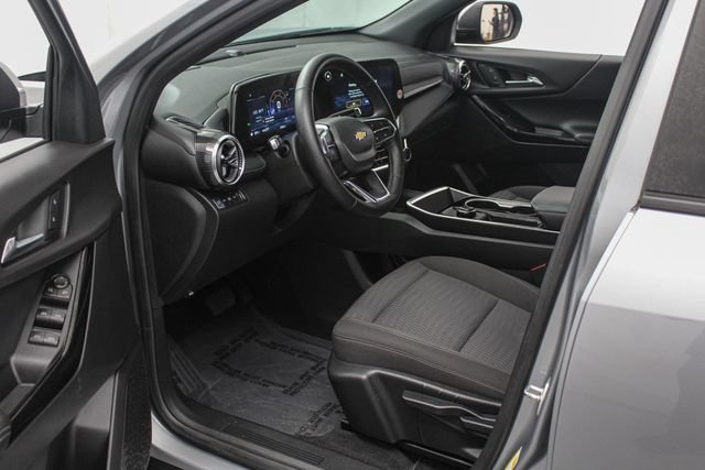 Certified 2026 Chevrolet Equinox LT AWD/4WD image 16
