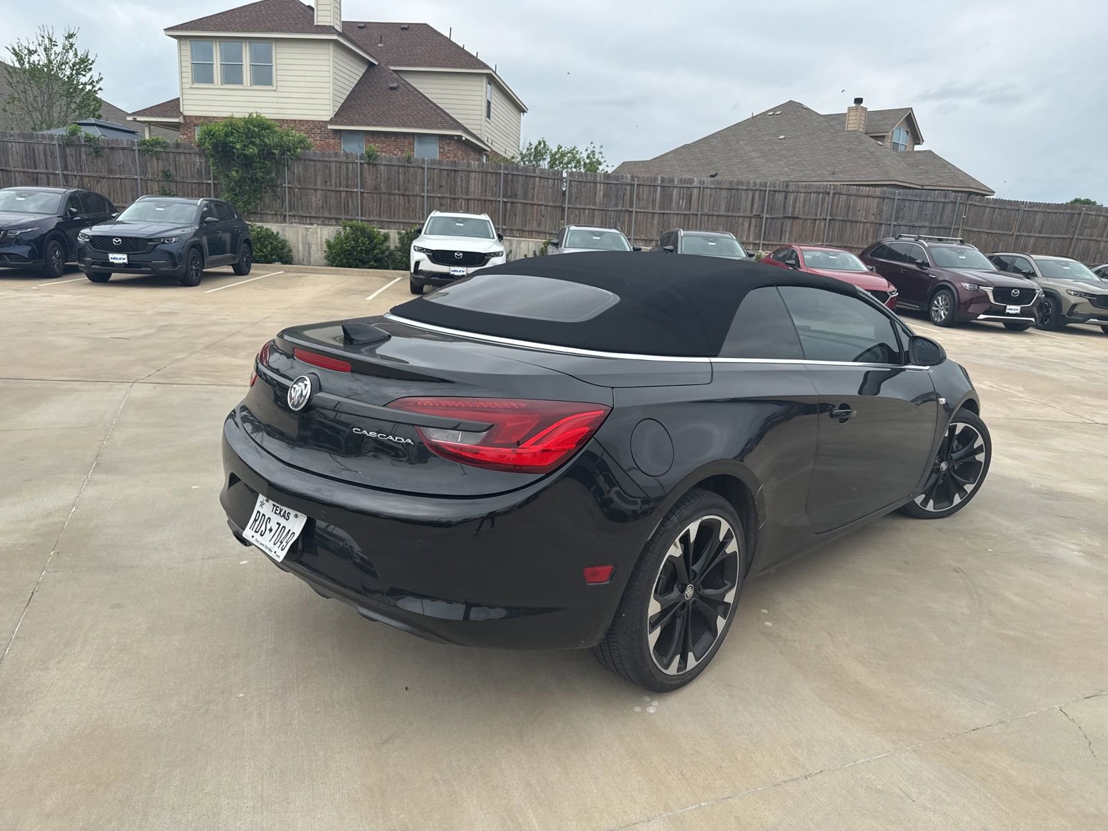 Used 2019 Buick Cascada Sport Touring w/ Dark Effects Package image 11