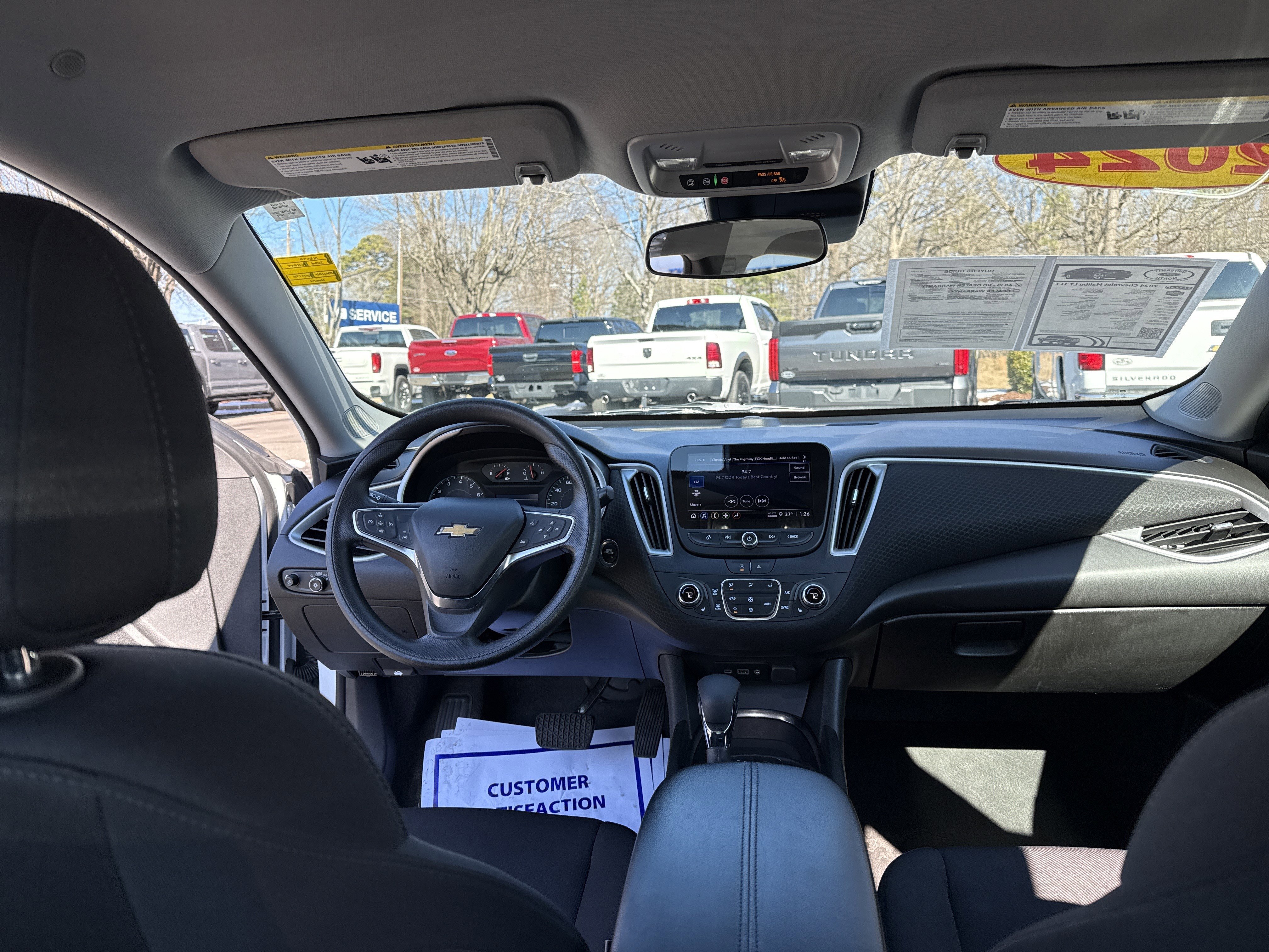 Used 2024 Chevrolet Malibu LT image 36