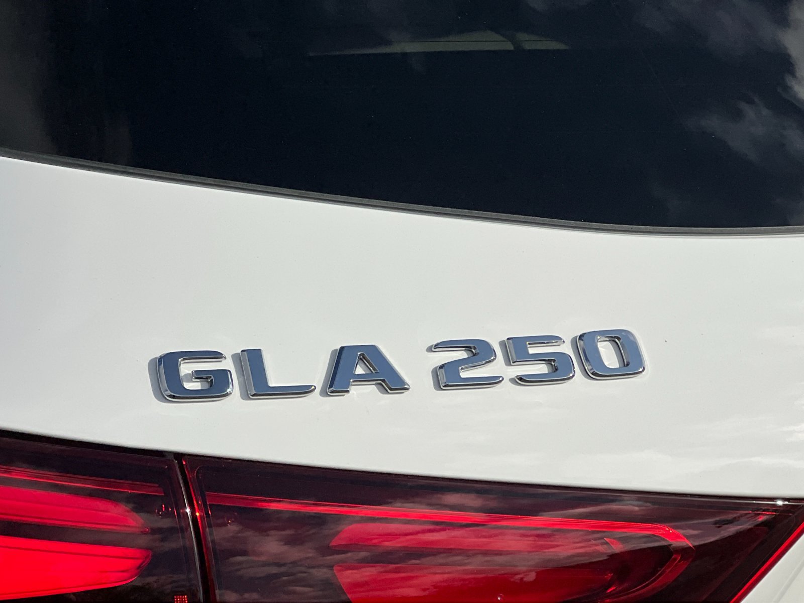 New 2026 Mercedes-Benz GLA 250 image 25