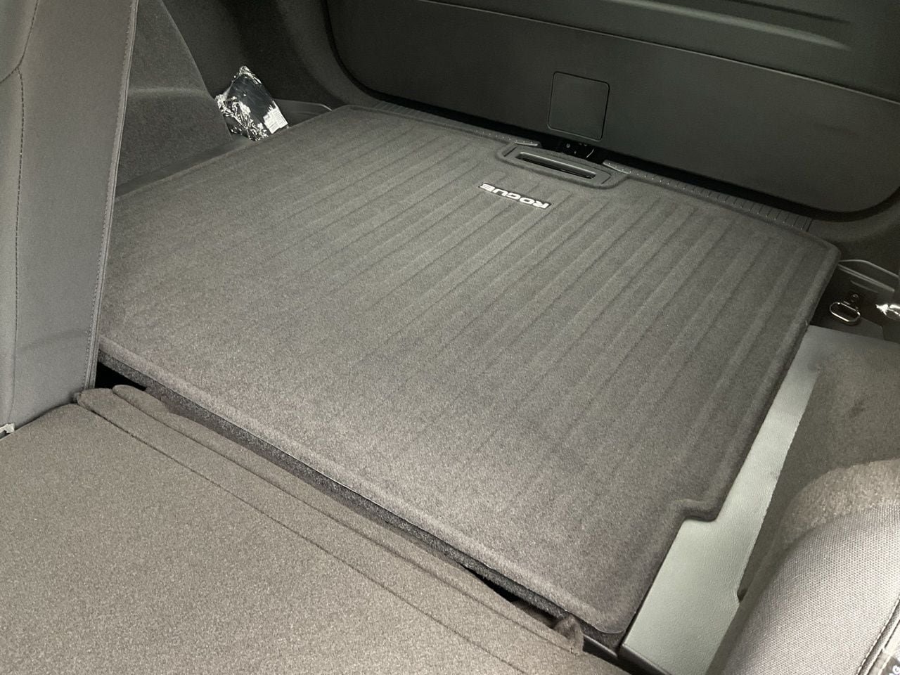New 2026 Nissan Rogue SV w/ Cold Weather Package FWD image 16