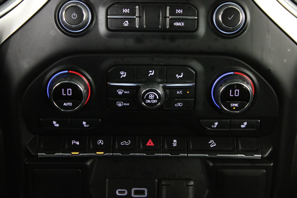 Used 2022 Chevrolet Silverado 1500 RST w/ Safety Package AWD/4WD image 19