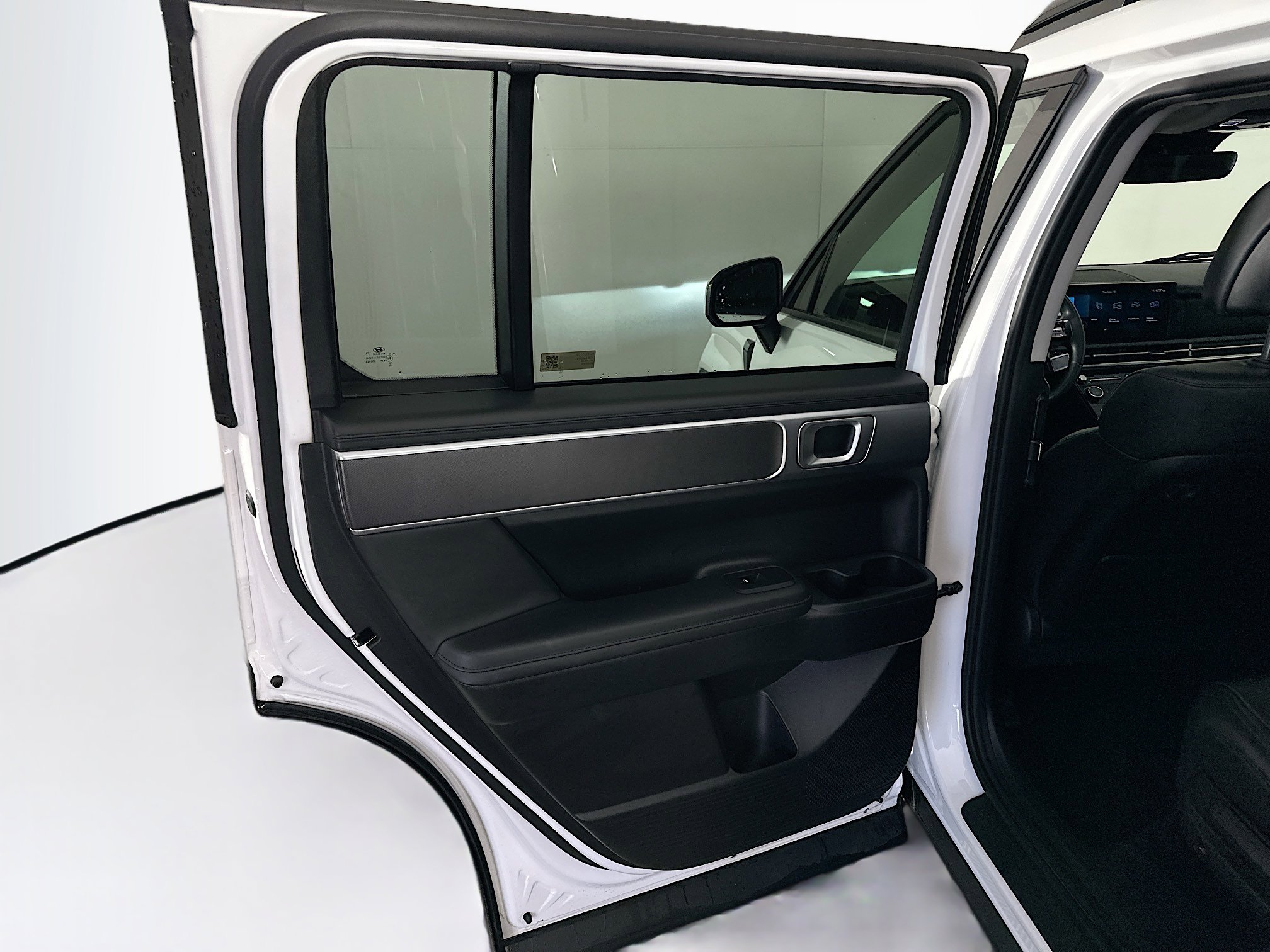 Used 2025 Hyundai Santa Fe SEL image 26