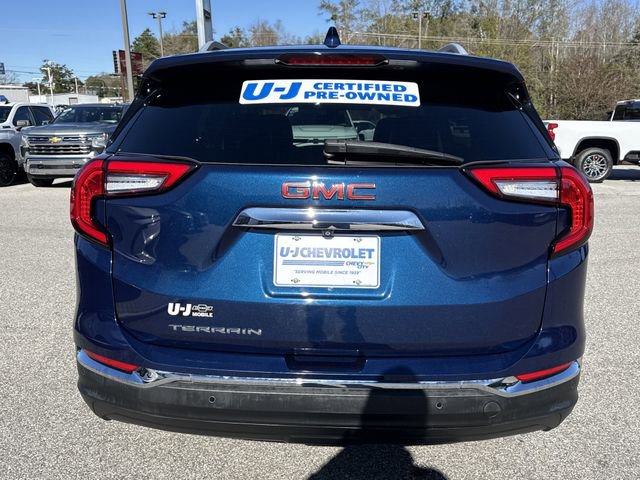 Used 2022 GMC Terrain SLT w/ Infotainment Package II image 4