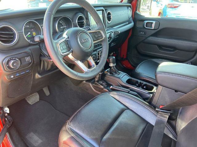 Used 2023 Jeep Wrangler Unlimited Sahara AWD/4WD image 6