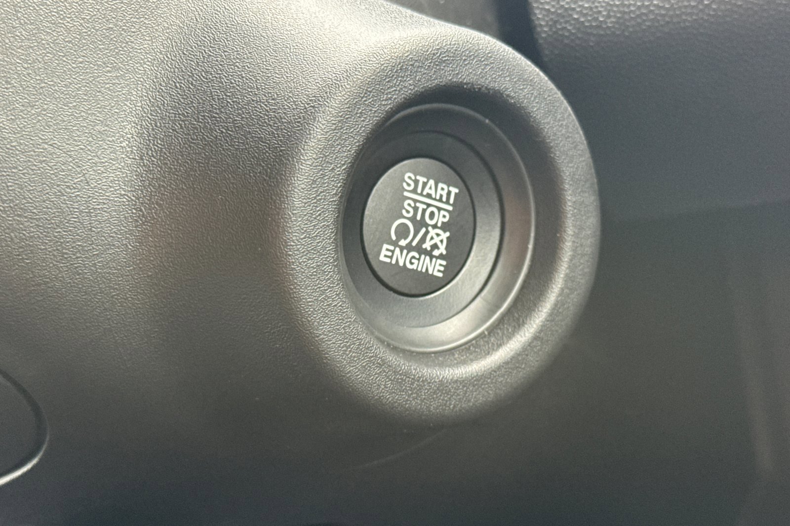 New 2026 RAM ProMaster 2500 w/ Quick Order Package 22G SLT image 20