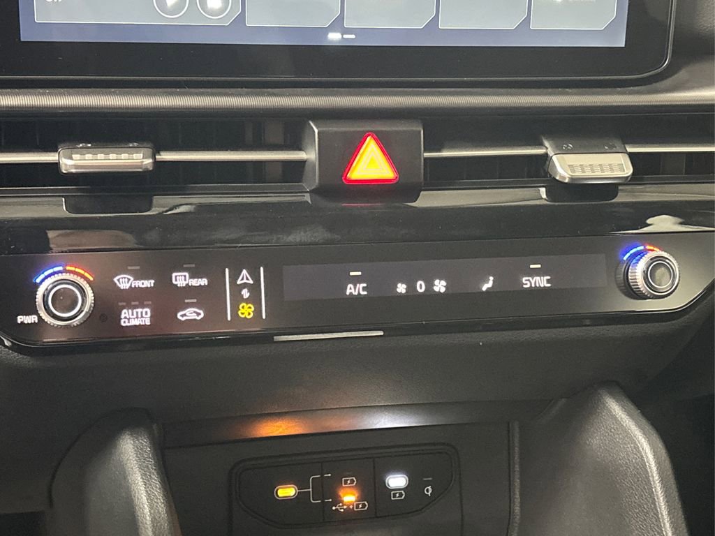 New 2026 Kia Sportage EX image 22