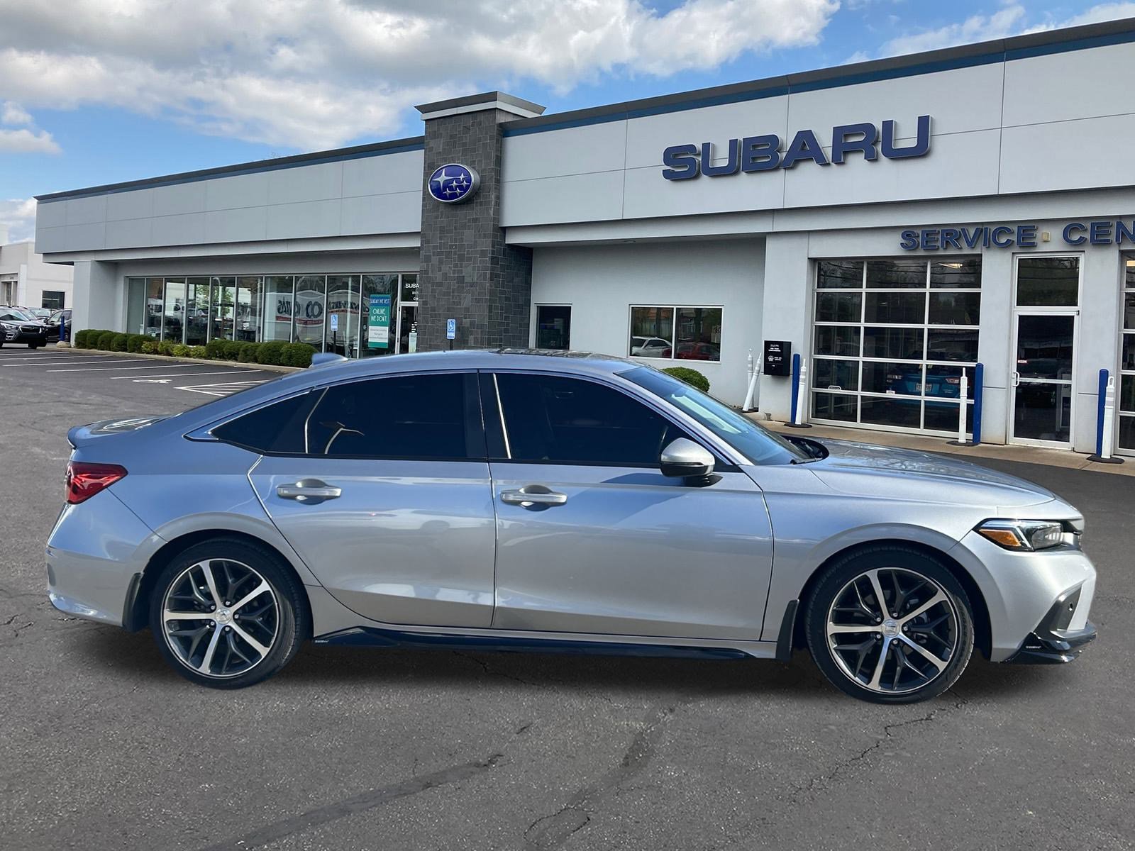 Used 2022 Honda Civic Touring image 8