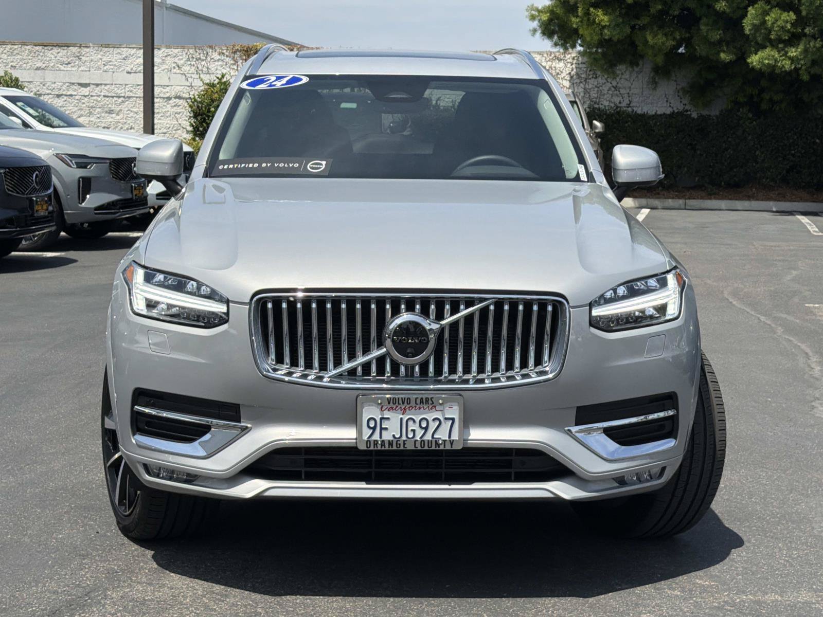 Certified 2024 Volvo XC90 B6 Plus AWD/4WD image 2