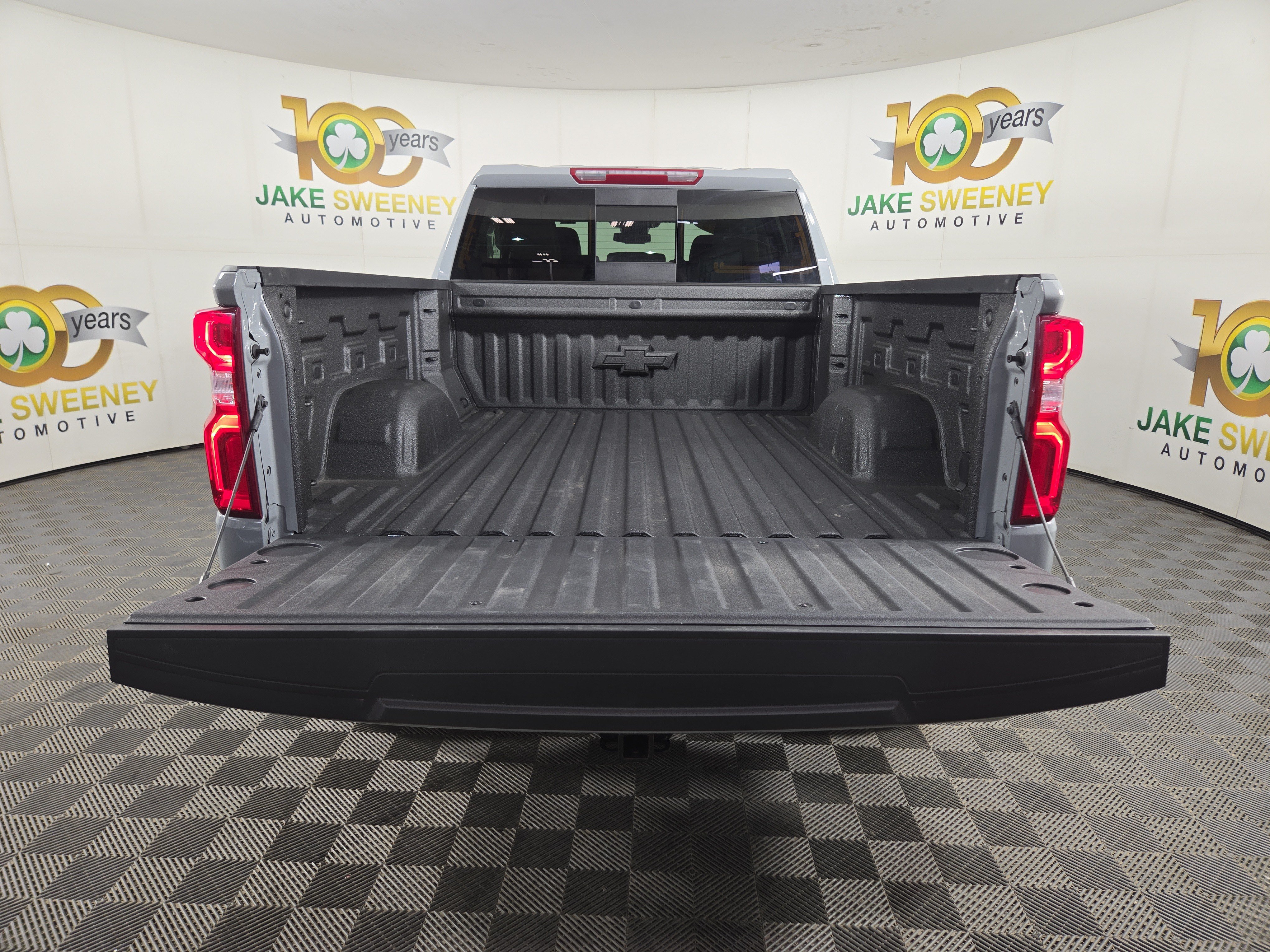 Certified 2025 Chevrolet Silverado 1500 RST w/ Convenience Package II AWD/4WD image 32