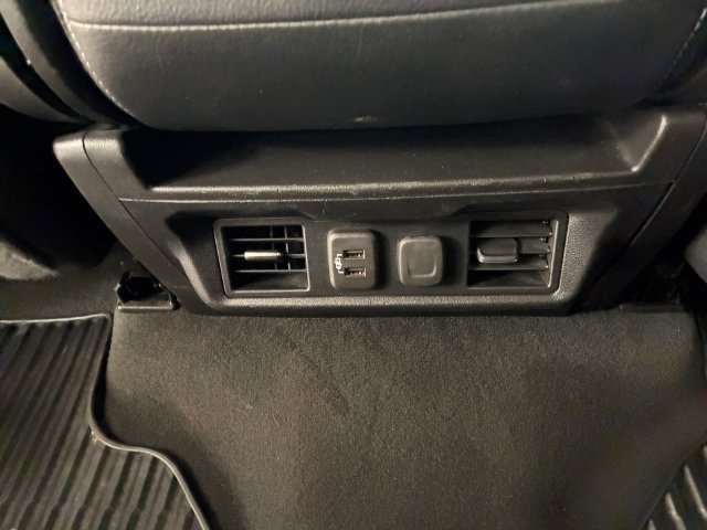 Used 2021 Chevrolet Silverado 3500 LT w/ Convenience Package AWD/4WD image 19