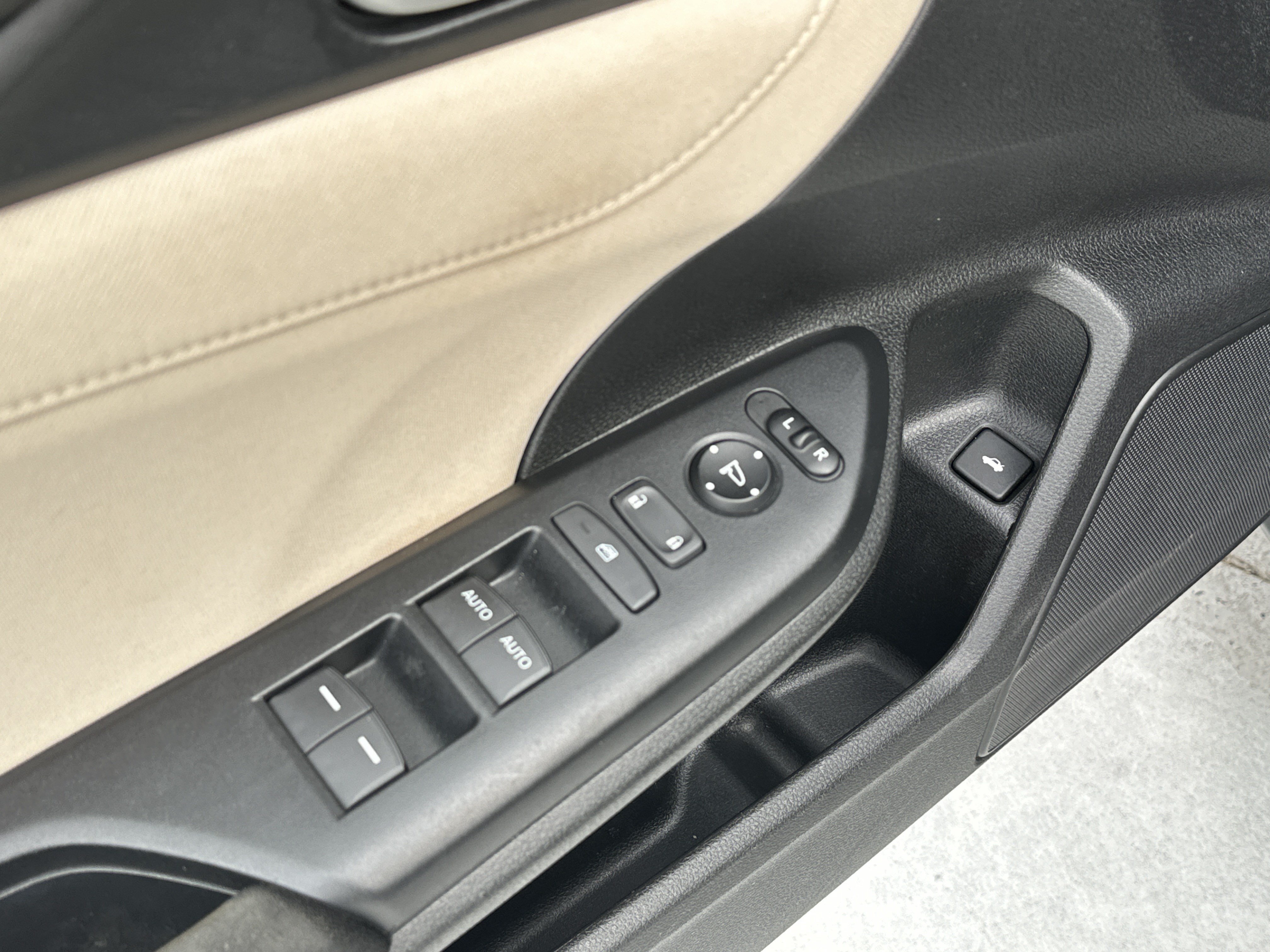 Used 2017 Honda Civic EX image 15