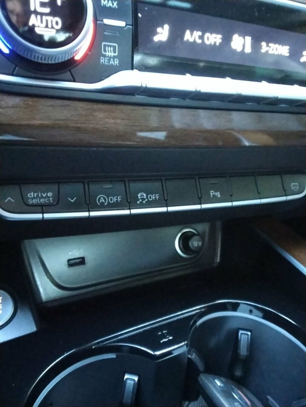 Used 2022 Audi A4 2.0T Premium Plus w/ Premium Plus Package image 25