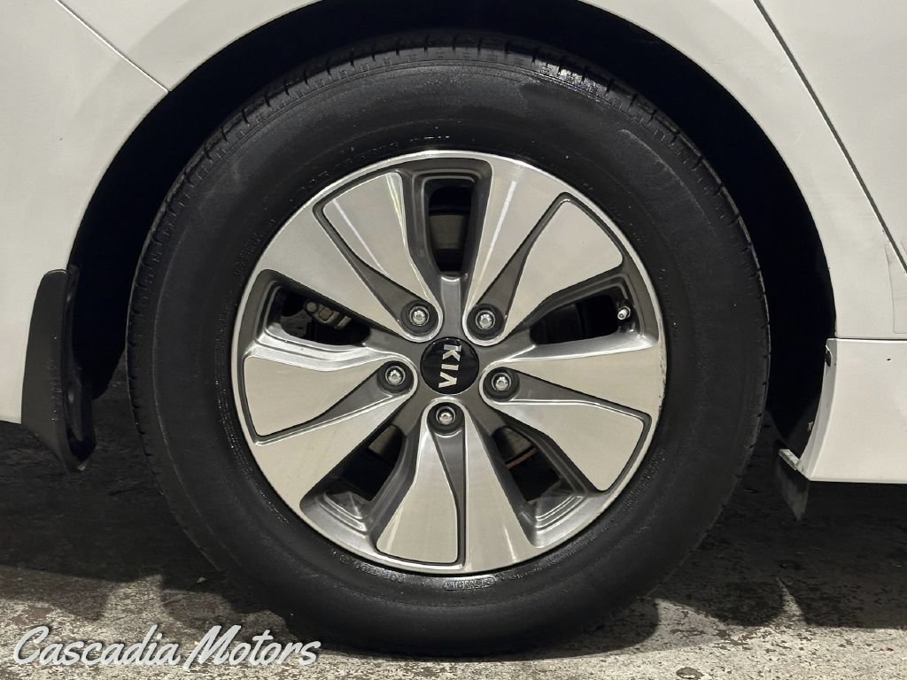 Used 2017 Kia Optima Premium FWD image 28