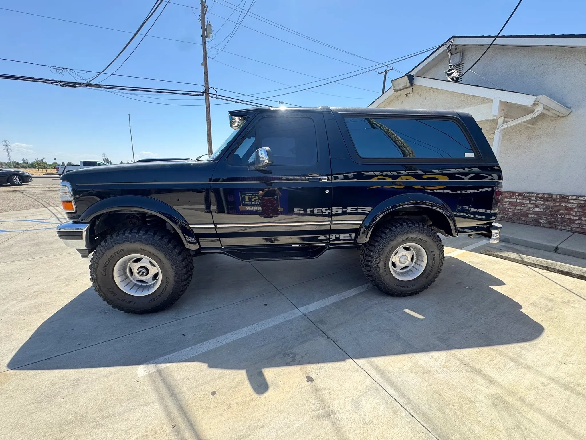 Used 1994 Ford Bronco AWD/4WD image 6