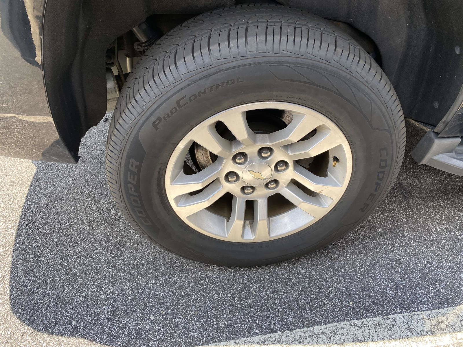 Used 2019 Chevrolet Tahoe LT AWD/4WD image 8