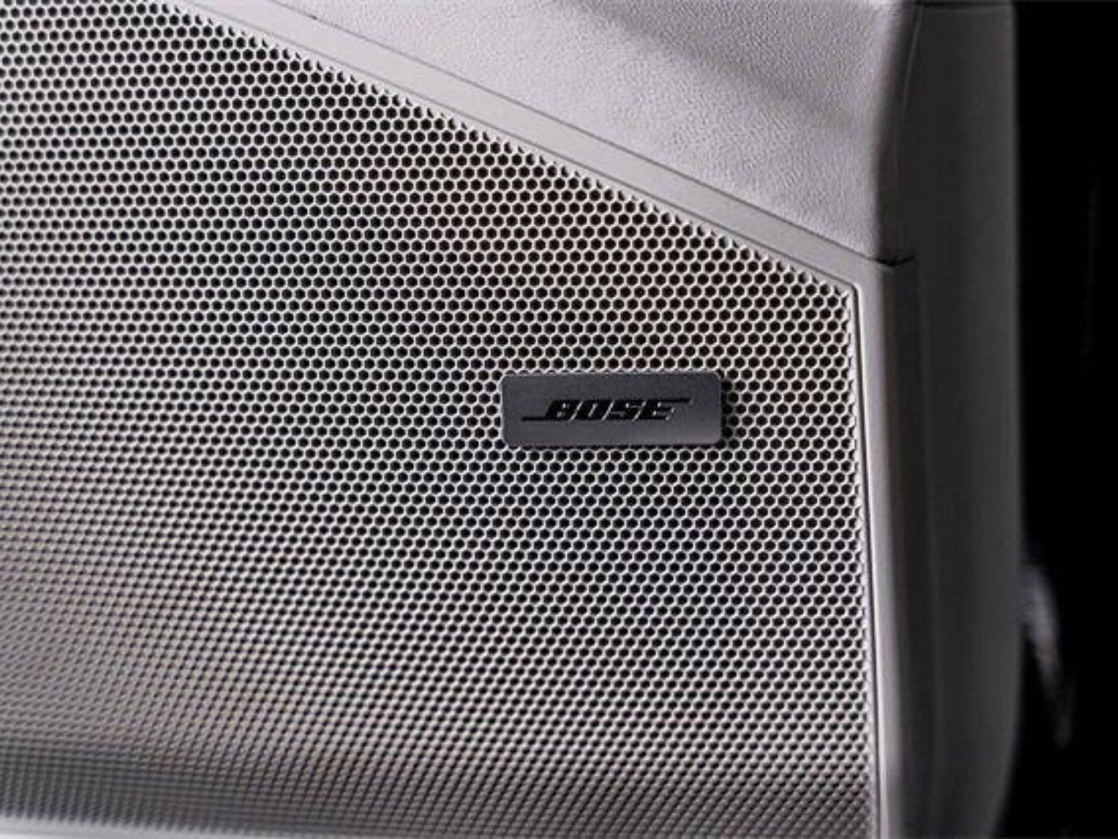 Used 2022 Porsche Cayenne S image 50