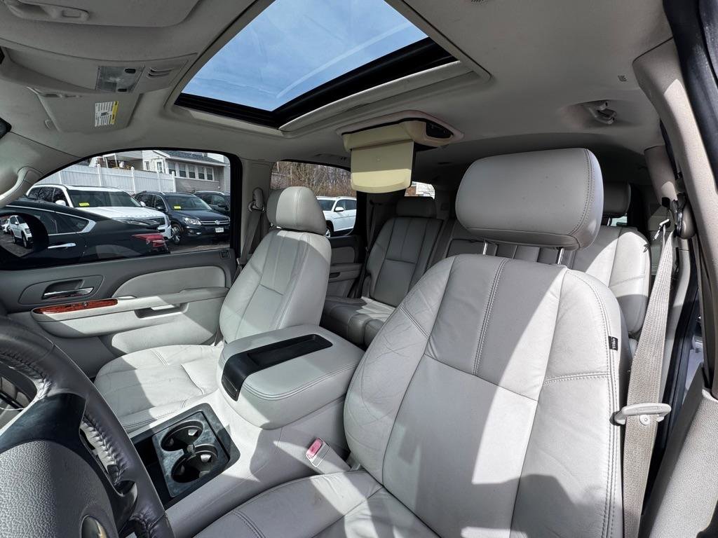 Used 2010 Chevrolet Tahoe LT image 10