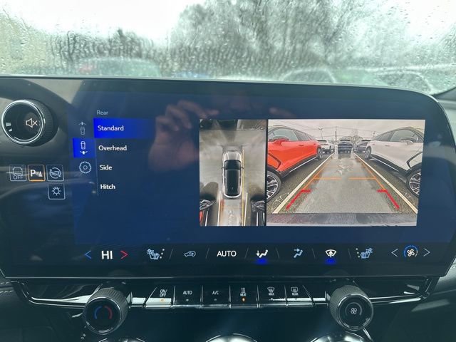 New 2026 Chevrolet Blazer EV LT image 13