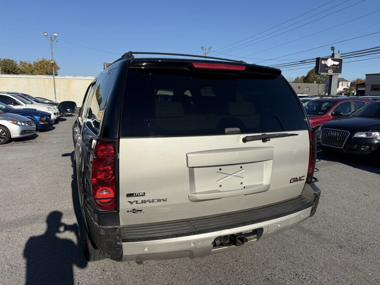 Used 2009 GMC Yukon SLT AWD/4WD image 4
