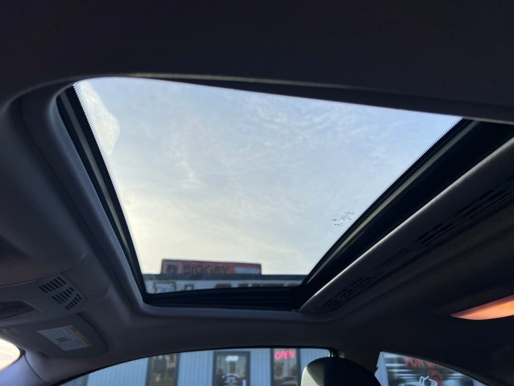 Used 2015 BMW 228i Coupe image 29