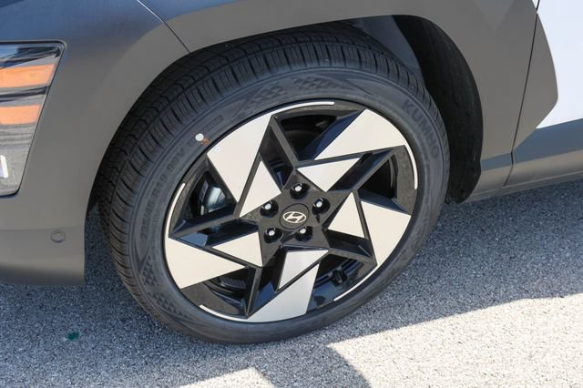 New 2026 Hyundai Kona Limited FWD image 7