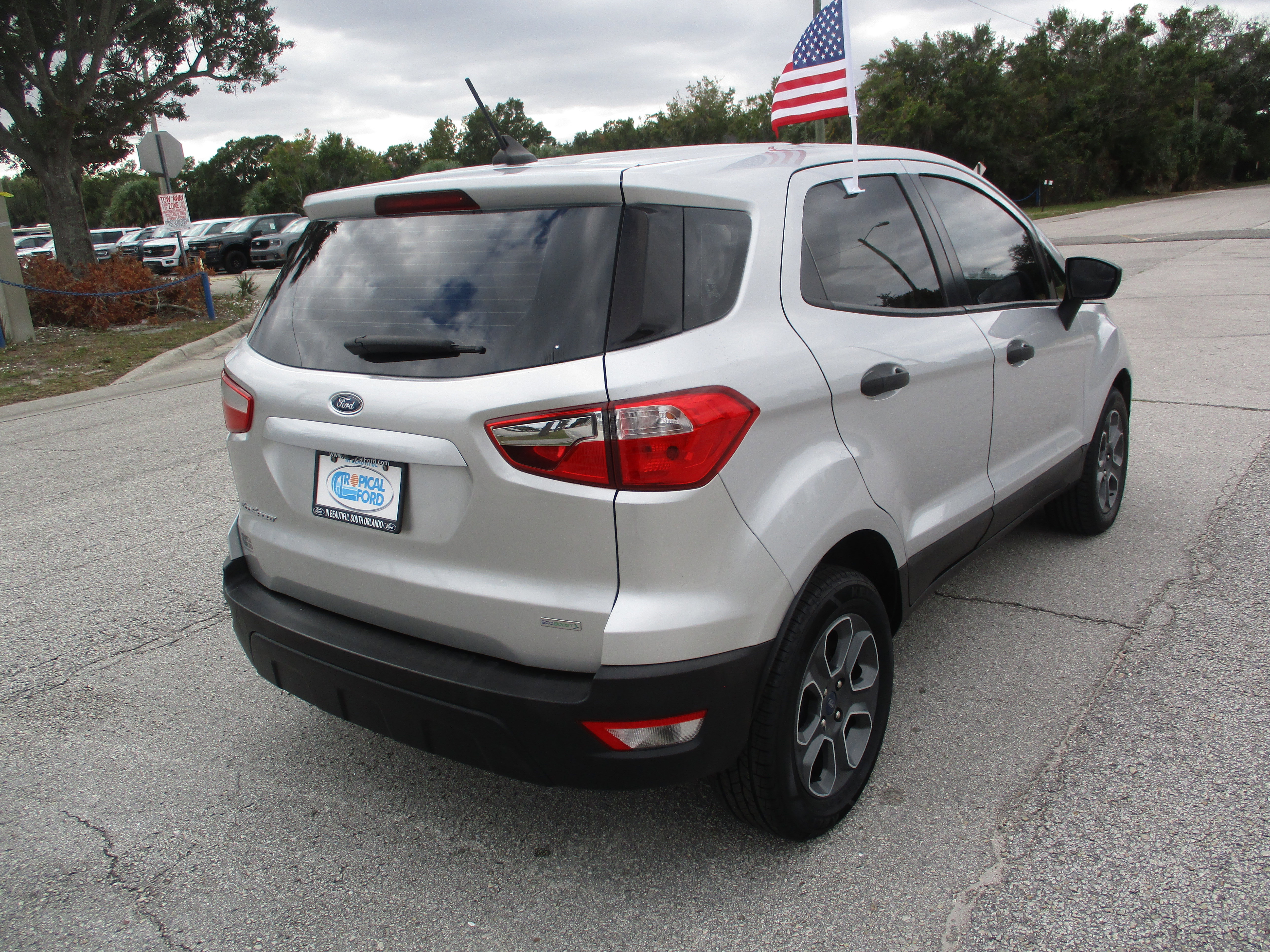 Used 2020 Ford EcoSport S image 7
