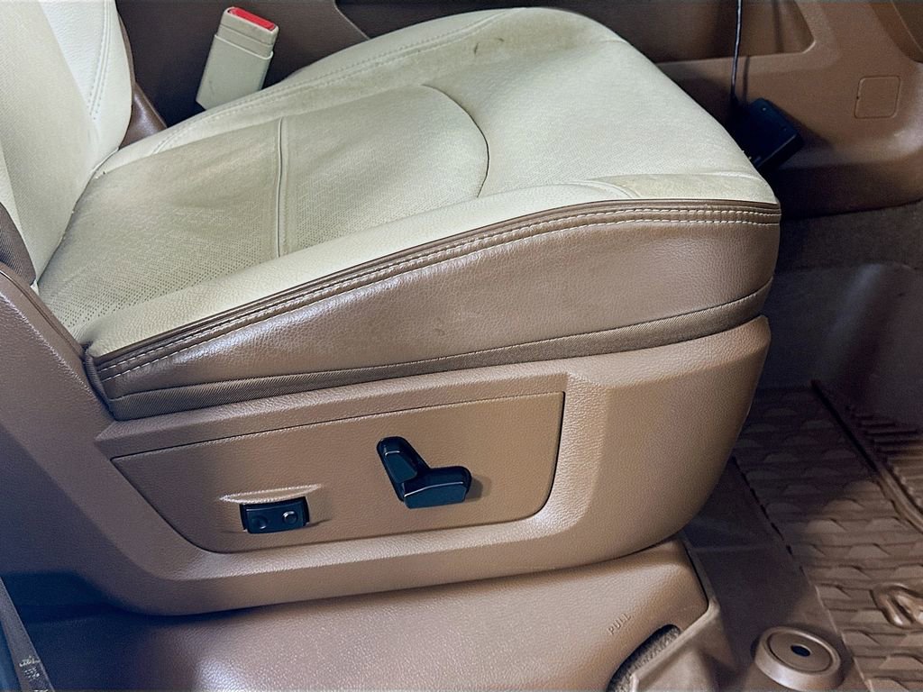 Used 2020 RAM 3500 Laramie image 23