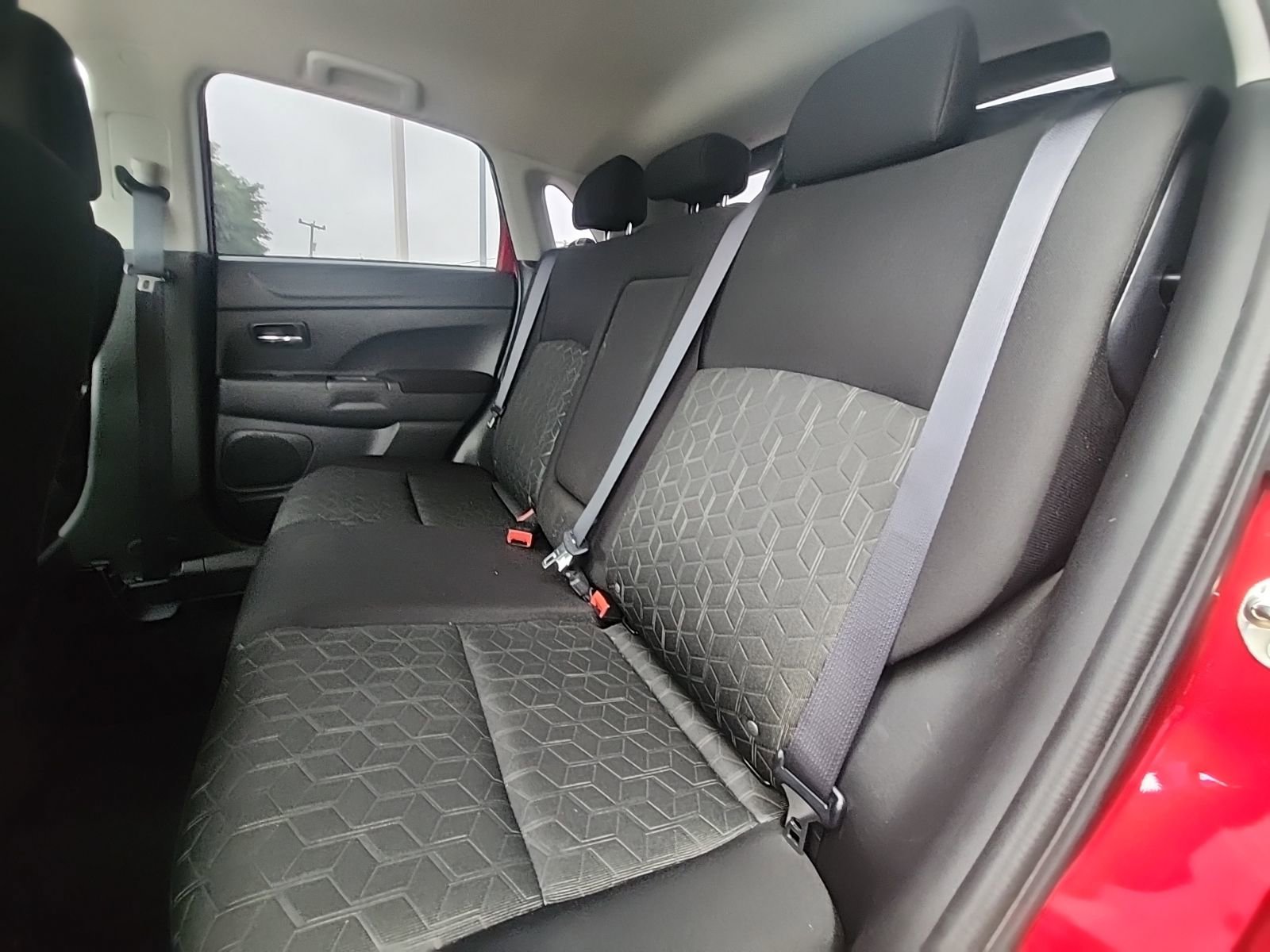 Used 2023 Mitsubishi Outlander Sport ES image 8