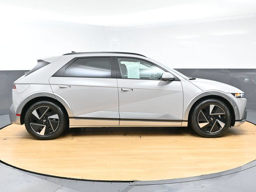 Used 2025 Hyundai Ioniq 5 Limited RWD image 8