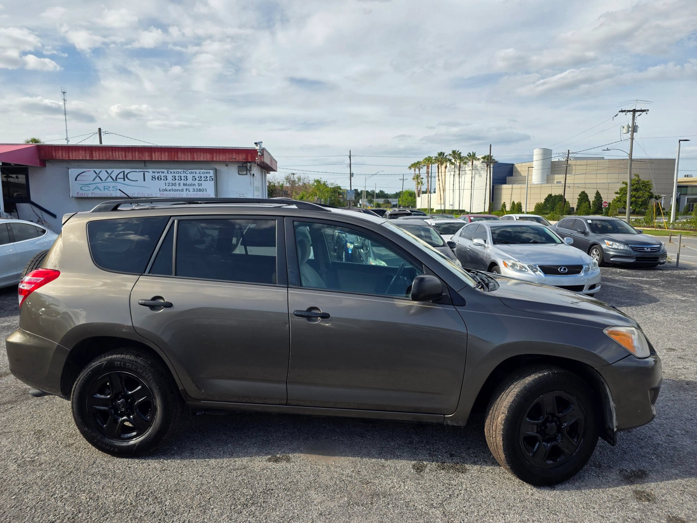 Used 2011 Toyota RAV4 2WD w/ Base L4 Extra Value Pkg image 8