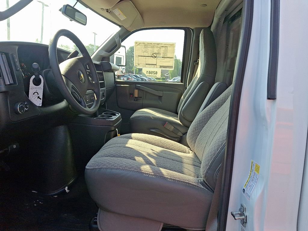 New 2024 Chevrolet Express 3500 1WT Cutaway Van w/ Power Convenience Package image 8
