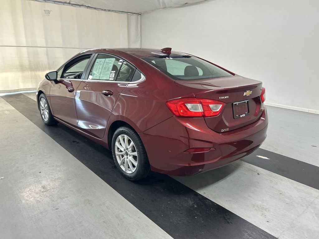 Used 2016 Chevrolet Cruze LT w/ Convenience Package FWD image 7