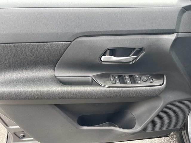 New 2026 Nissan Kicks SV w/ Interior Electronics Package FWD image 20