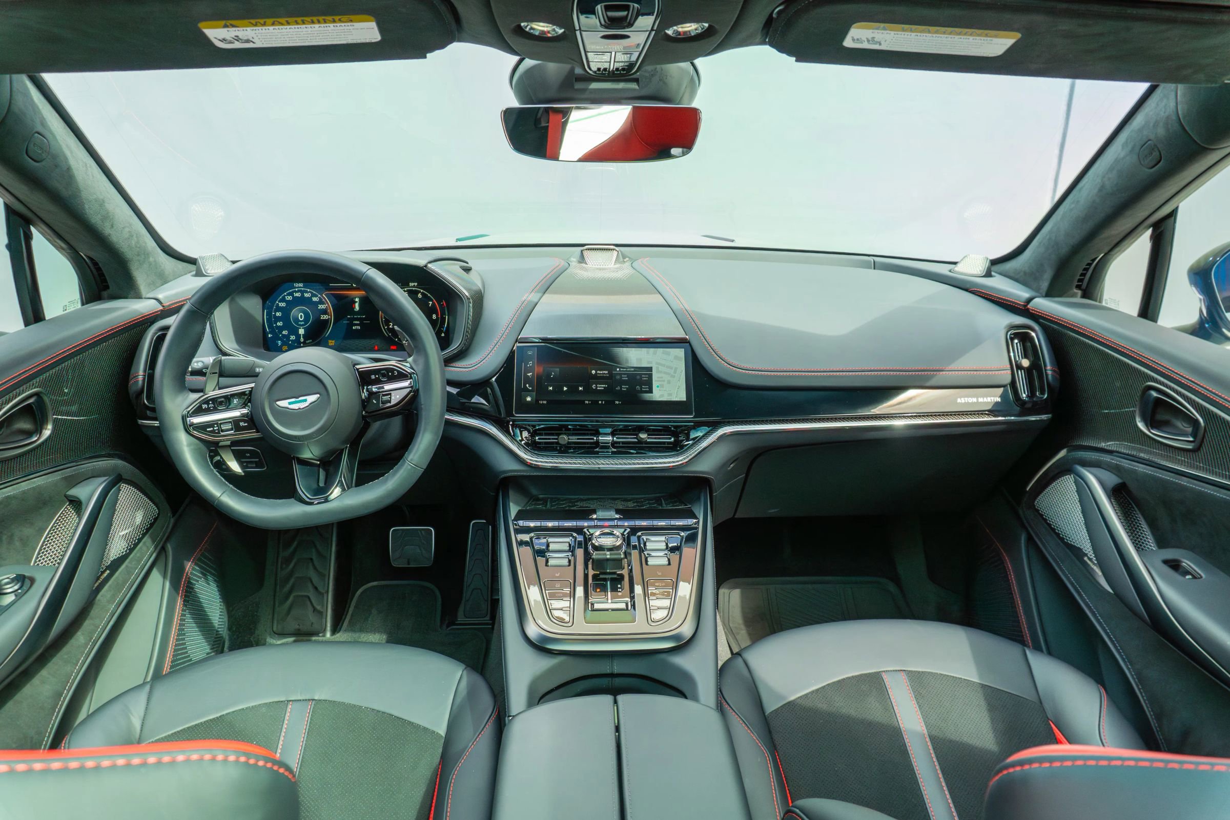 Used 2025 Aston Martin DBX 707 image 15