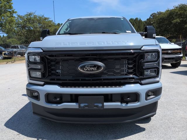 New 2026 Ford F250 Lariat w/ Black Appearance Package AWD/4WD image 8
