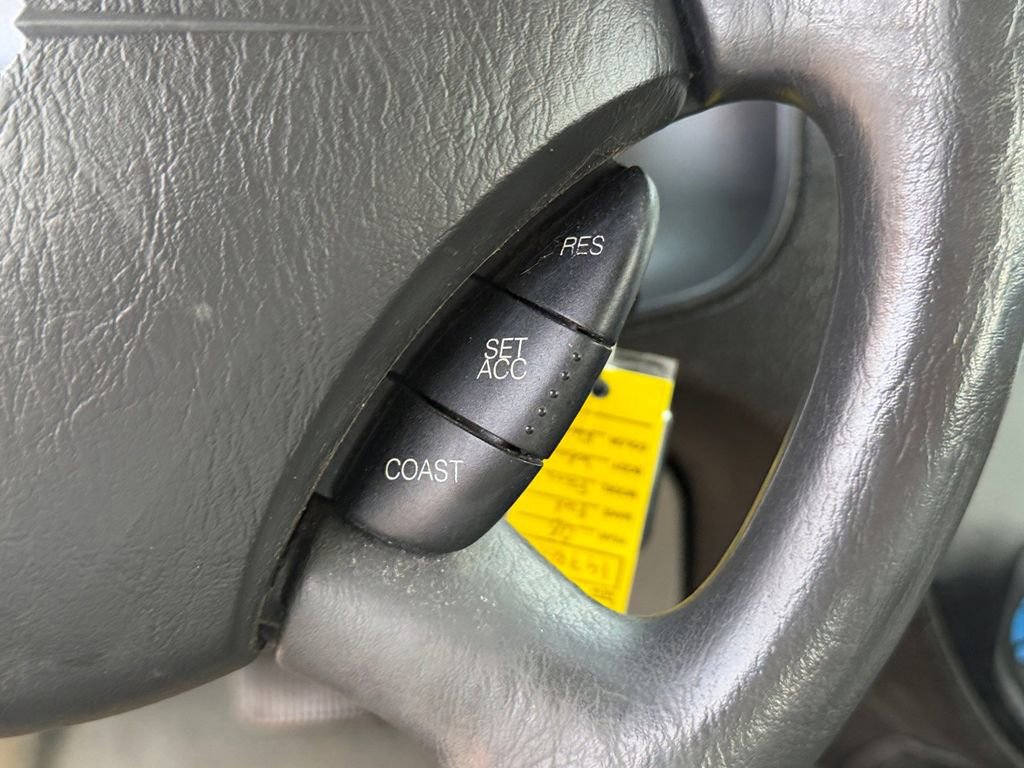 Used 2006 Ford Focus ZX4 Sedan image 14