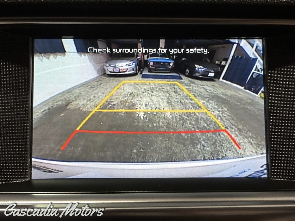 Used 2017 Kia Optima Premium FWD image 13