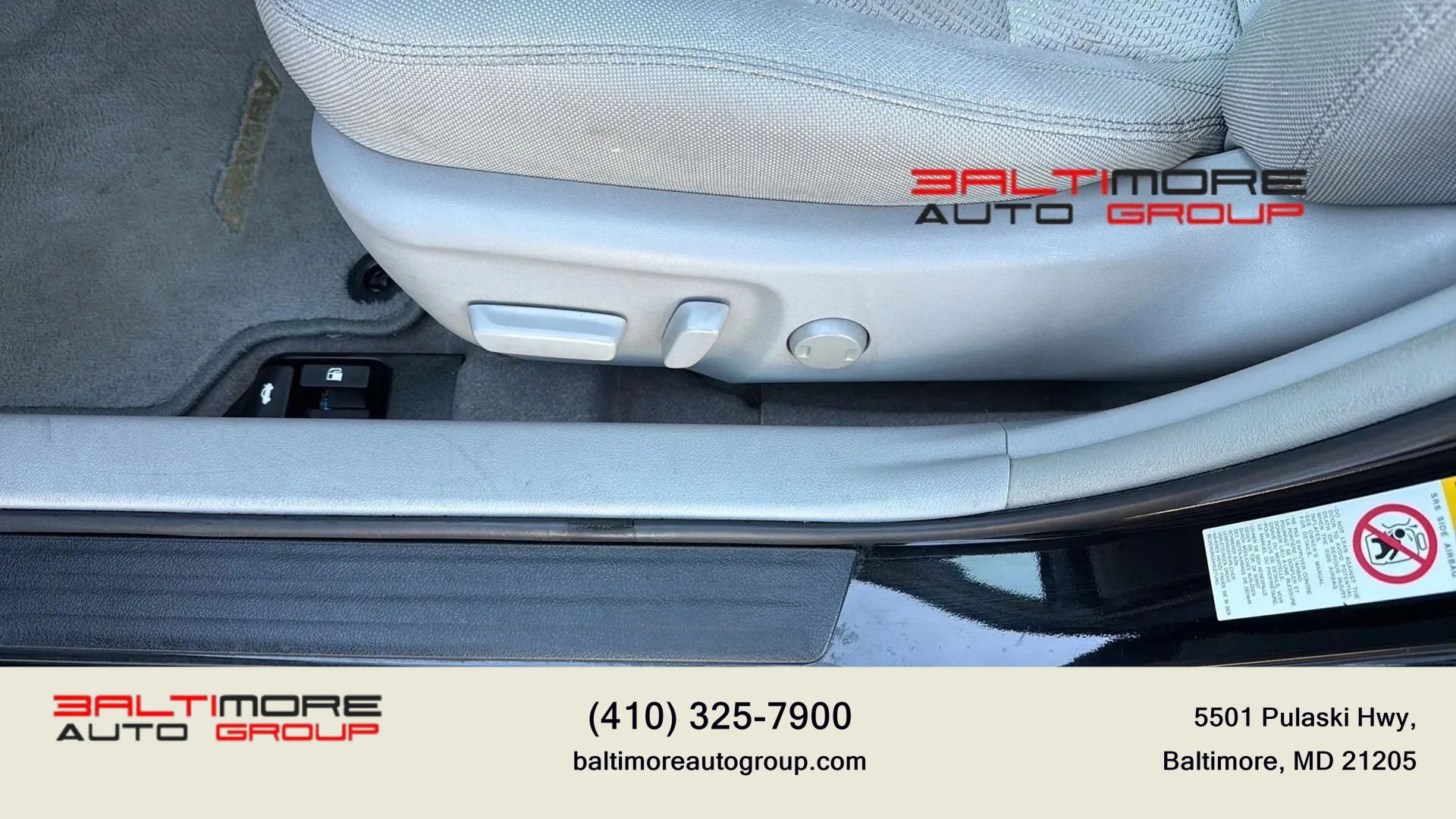 Used 2017 Toyota Camry LE image 13